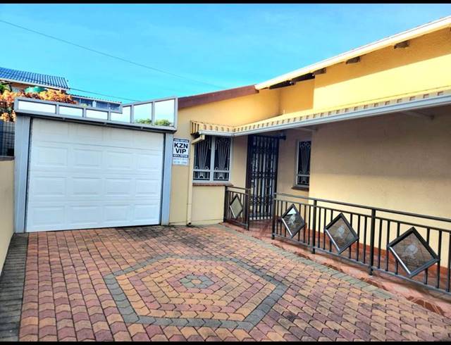 3 BEDROOM HOUSE FOR SALE IN SOUTHGATE